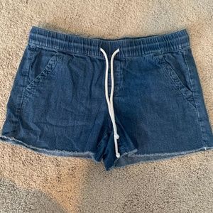 Loft Drawstring raw hem shorts